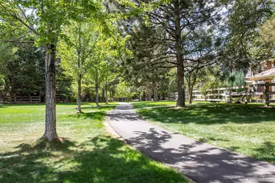 2439 W Kettle Circle, Littleton, CO 80120 - Photo 33