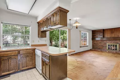2439 W Kettle Circle, Littleton, CO 80120 - Photo 7