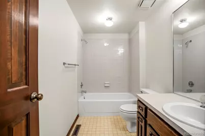 2439 W Kettle Circle, Littleton, CO 80120 - Photo 23