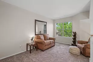 9792 E Hawaii Pl, Aurora, CO 80247 - Photo 19