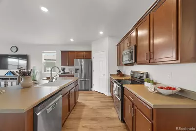 514 Gallo Street, Lochbuie, CO 80603 - Photo 9