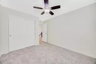 26070 E Davies Dr, Aurora, CO 80016 - Photo 29