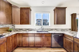 26070 E Davies Dr, Aurora, CO 80016 - Photo 11