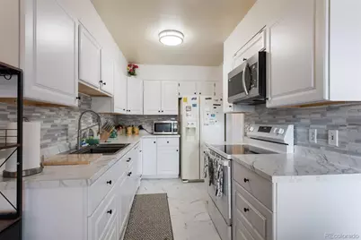 46 S Nome Street, Aurora, CO 80012 - Photo 9