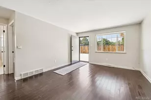 10211 W 59th Pl, Arvada, CO 80004 - Photo 9