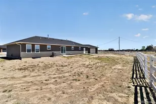 668 E Milt Dr, Pueblo, CO 81007 - Photo 3