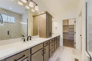 8942 S Riviera Way, Aurora, CO 80016 - Photo 15