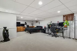 5845 W Portland Dr, Littleton, CO 80128 - Photo 37