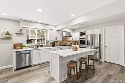 8249 W Phillips Avenue, Littleton, CO 80128 - Photo 9