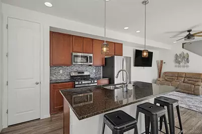 10 N Trussville Street, Aurora, CO 80018 - Photo 7