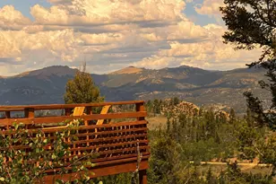 2138 Overland Cir, Jefferson, CO 80456 - Photo 11