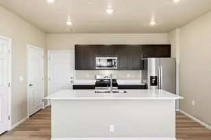 22155 E 7th Pl, Aurora, CO 80018 - Photo 5