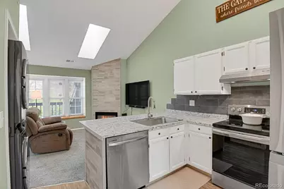 1214 S Flower Circle #E, Lakewood, CO 80232 - Photo 11