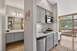 24 River Run Rd, Dillon, CO 80435 - Photo 7