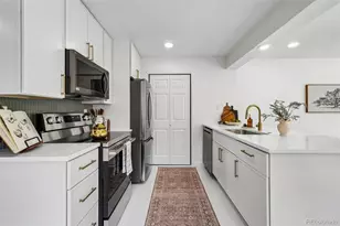 2850 Ivy St, Denver, CO 80207 - Photo 15