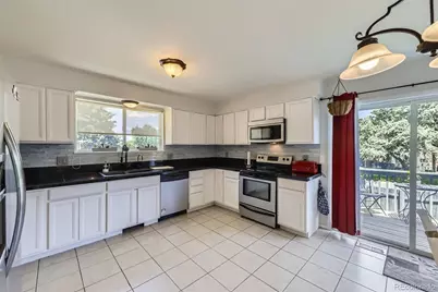 10890 Stuart Court, Westminster, CO 80031 - Photo 9