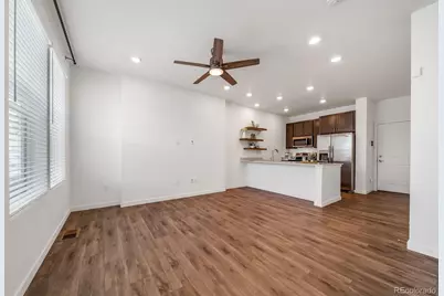 746 N Bersshine Court, Watkins, CO 80137 - Photo 9