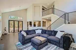 8438 Flora St, Arvada, CO 80005 - Photo 3