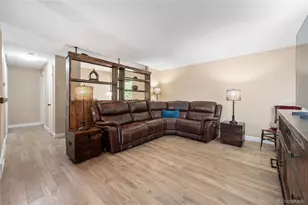 4264 S Biscay Cir, Aurora, CO 80013 - Photo 9