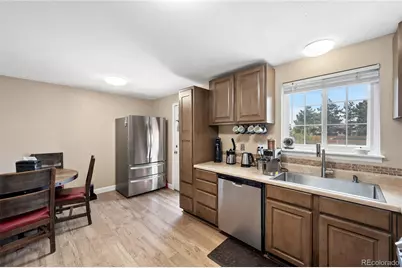 4264 S Biscay Circle, Aurora, CO 80013 - Photo 5