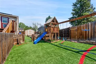 4264 S Biscay Cir, Aurora, CO 80013 - Photo 33