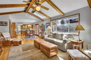 10909 E Maplewood Dr, Englewood, CO 80111 - Photo 9