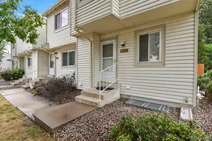 4290 S Mobile Cir, Aurora, CO 80013 - Photo 3
