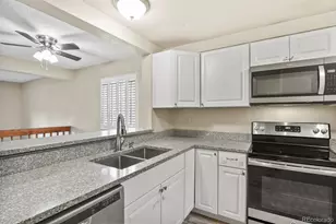 4290 S Mobile Cir, Aurora, CO 80013 - Photo 7
