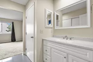 4290 S Mobile Cir, Aurora, CO 80013 - Photo 17