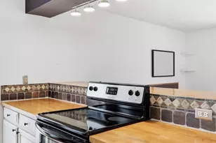 695 Manhattan Dr, Boulder, CO 80303 - Photo 3