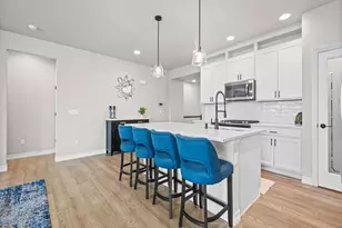 7379 S Shady Grove Way, Aurora, CO 80016 - Photo 9