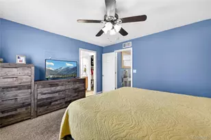 18619 E 50th Pl, Denver, CO 80249 - Photo 17