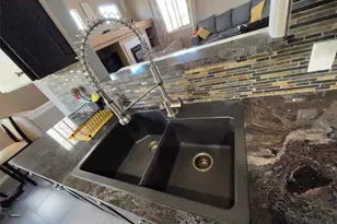 22685 E Ontario Dr, Aurora, CO 80016 - Photo 3