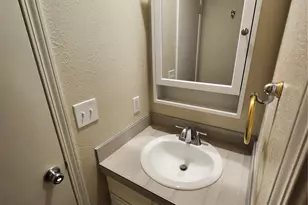 15087 E Louisiana Dr, Aurora, CO 80012 - Photo 25