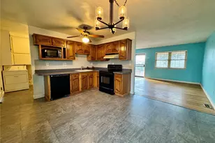 1805 Couch Pl, Colorado Springs, CO 80911 - Photo 9