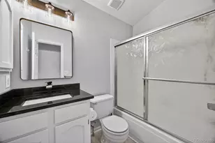 2284 S Kingston Ct, Aurora, CO 80014 - Photo 15
