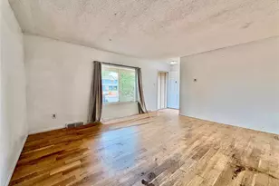 1996 S Olathe St, Aurora, CO 80013 - Photo 3