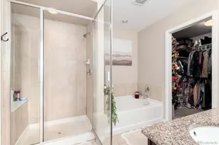 42 N Newcastle Ct, Aurora, CO 80018 - Photo 17