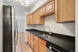 1060 S Parker Road, Denver, CO 80231 - Photo 17