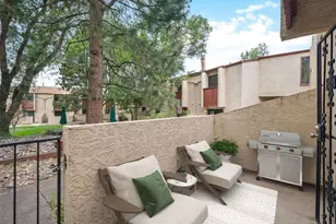 1060 S Parker Road, Denver, CO 80231 - Photo 5