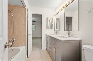 1060 S Parker Road, Denver, CO 80231 - Photo 23