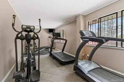 909 N Logan Street #4A, Denver, CO 80203 - Photo 13