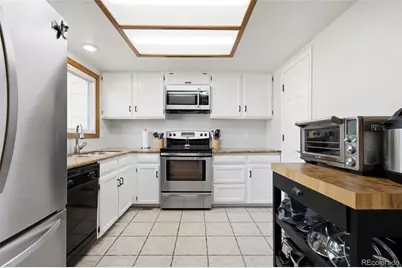 7595 S Cove Circle, Centennial, CO 80122 - Photo 11