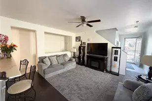 841 Willow Dr, Brighton, CO 80603 - Photo 3