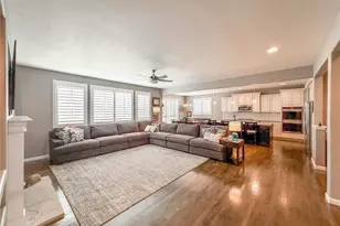 11472 Chambers Dr, Commerce City, CO 80022 - Photo 9