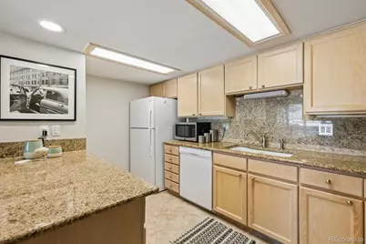 7130 S Vine Circle E, Centennial, CO 80122 - Photo 7