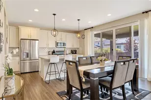 277 S Scottsburg Ct, Aurora, CO 80018 - Photo 5