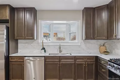 951 S Briarwood Drive, Lakewood, CO 80226 - Photo 5