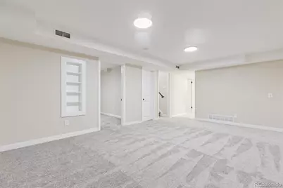 951 S Briarwood Drive, Lakewood, CO 80226 - Photo 17