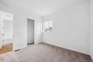 3813 Emerald Shore Cir, Loveland, CO 80538 - Photo 7